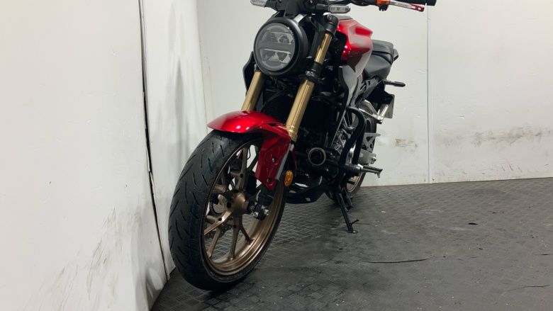 Honda CB300RA